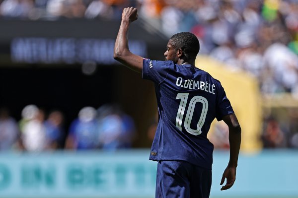 Huyền thoại Paris: Dembele giố