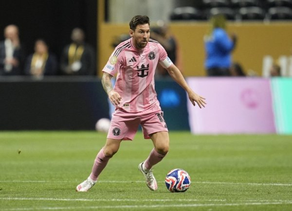 Messi đã tham gia vào 80 bàn t