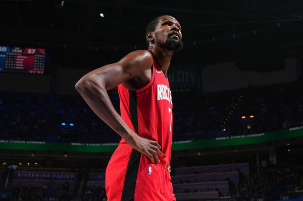 Durant ghi được 25+ lần thứ 67