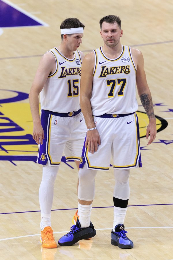 Reeves nói cú ném bóng trước c