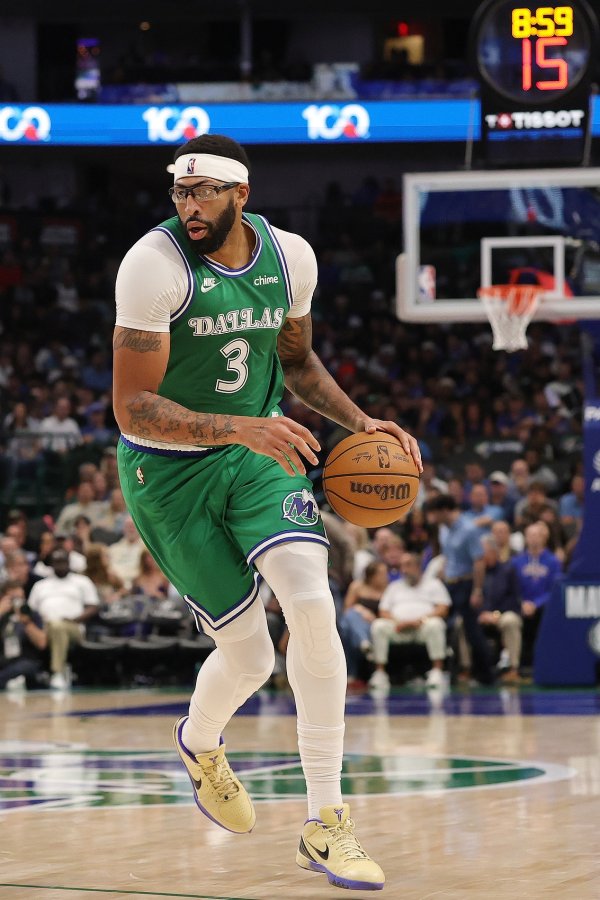 PV: Mavericks nên để AD đình c